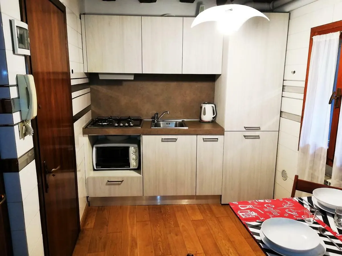 Apartmán San Leonardo Benátky 0*,  Itálie
